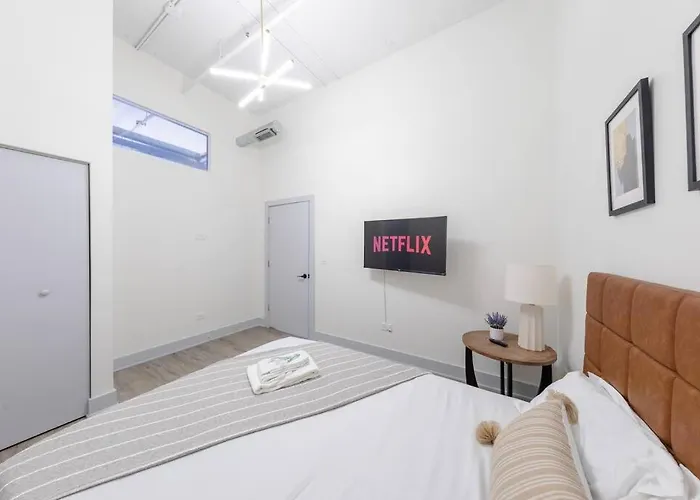 Apartamento Group-friendly 5br Sleeps 12 With Billiards, Optional Parking And Gym Access Near Mccormick Place And Soldier Field